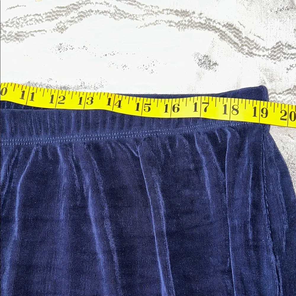 Vikki Vi chic wide